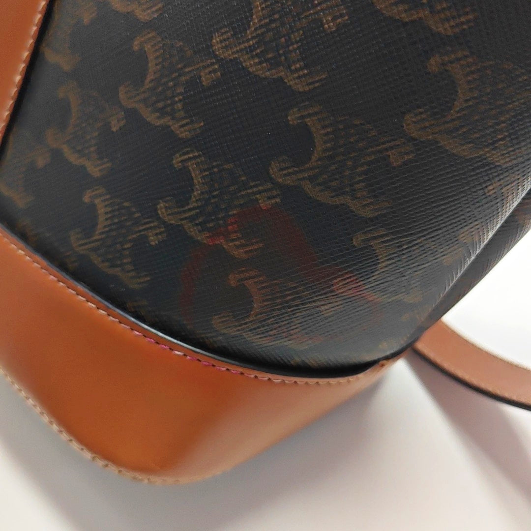 Authenticated pre-owned  TRIOMPHE CANVAS Coated Canvas Brown - Shoulder Bag at Looply
