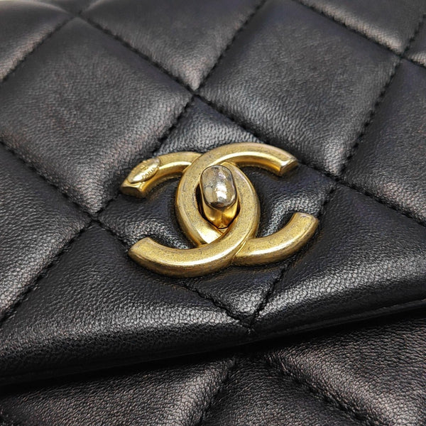 Quilted Lambskin Shoulder Bag Black