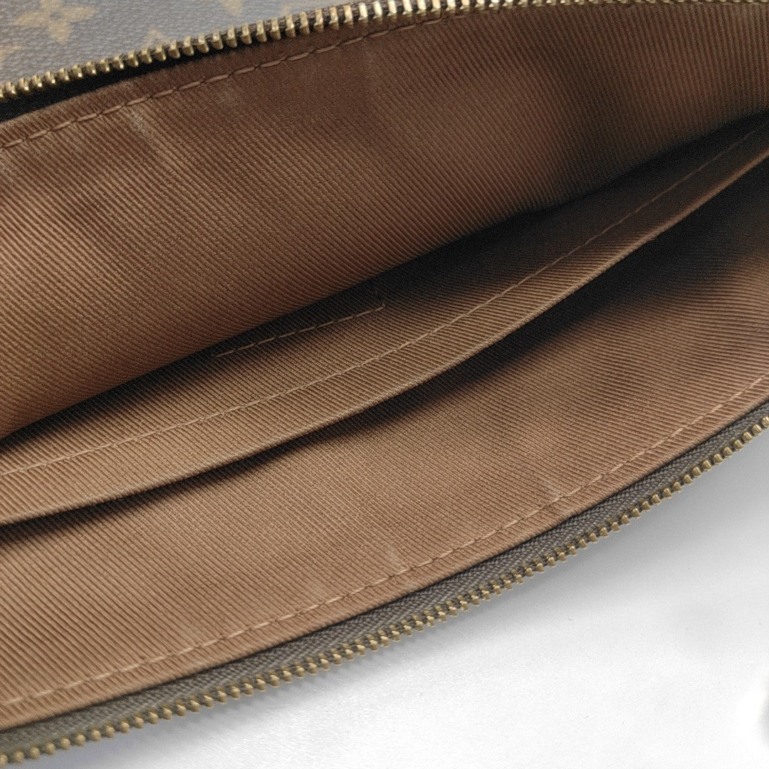 Etui Voyage MM Monogram Coated Canvas Brown