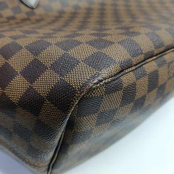 Authenticated pre-owned  NEVERFULL GM Coated Canvas Brown - Tote Bag at Looply