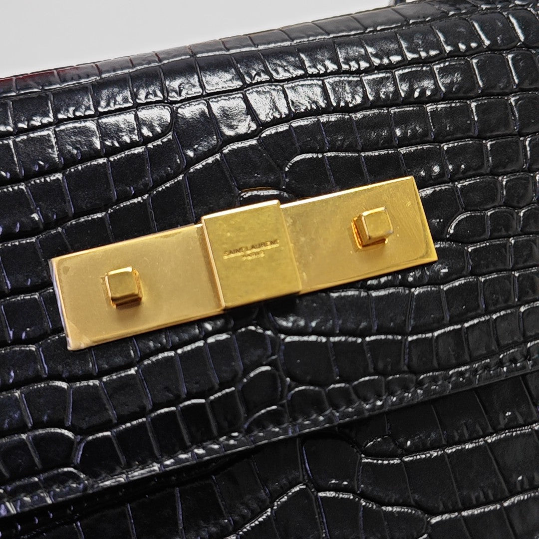 MANHATTAN Small Calfskin Black