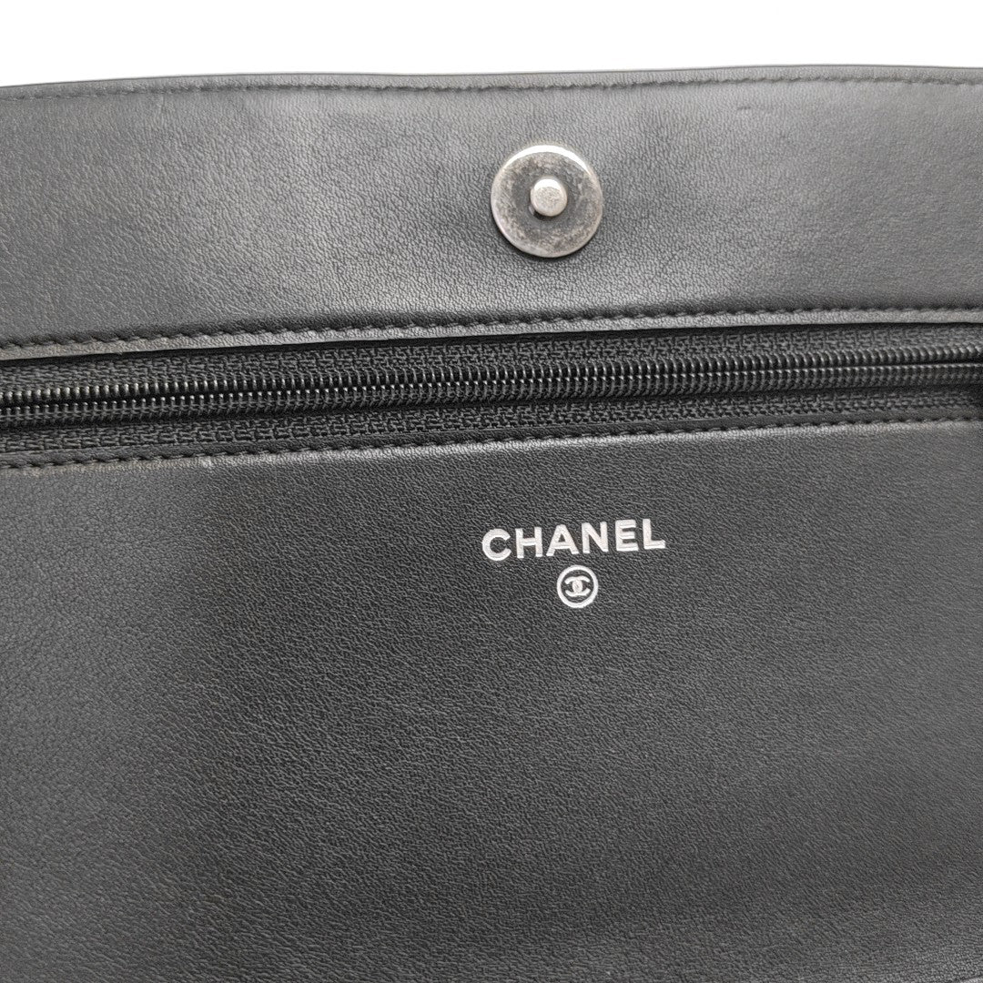 BOY CHANEL Mini Chevron Calfskin Black