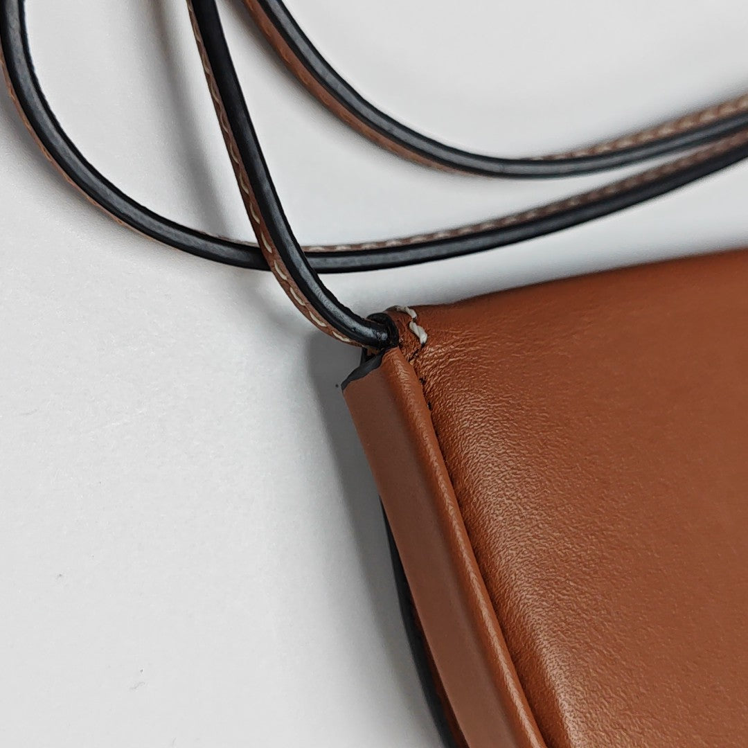 Heel Calfskin Brown