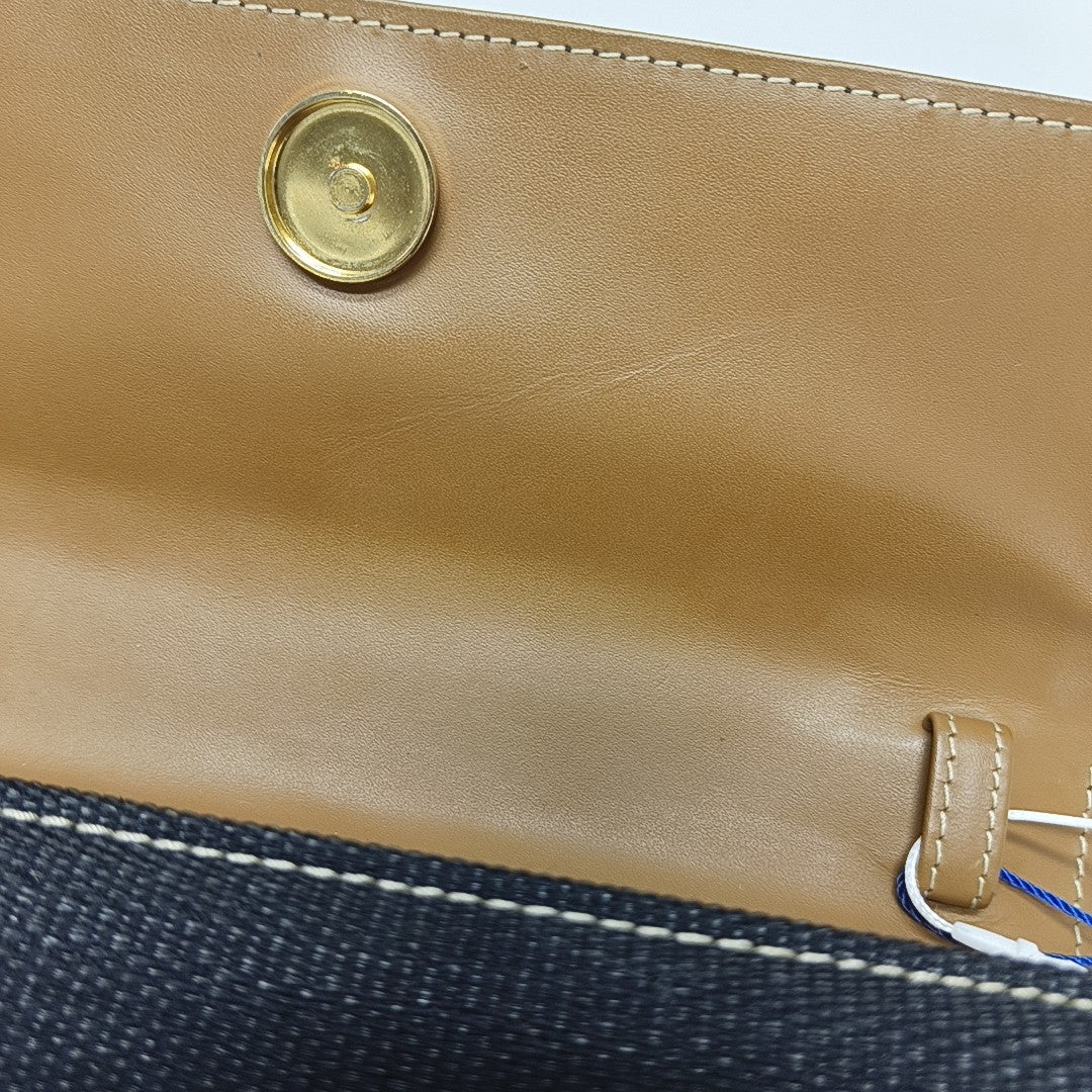 Special Material Shoulder Bag Black