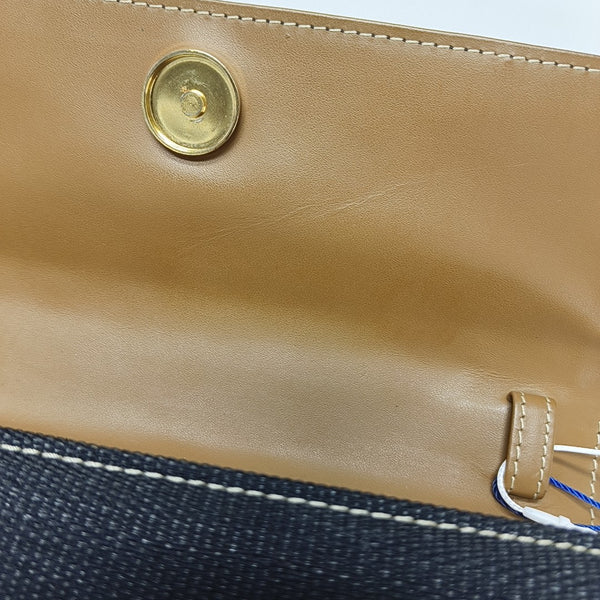 Special Material Shoulder Bag Black
