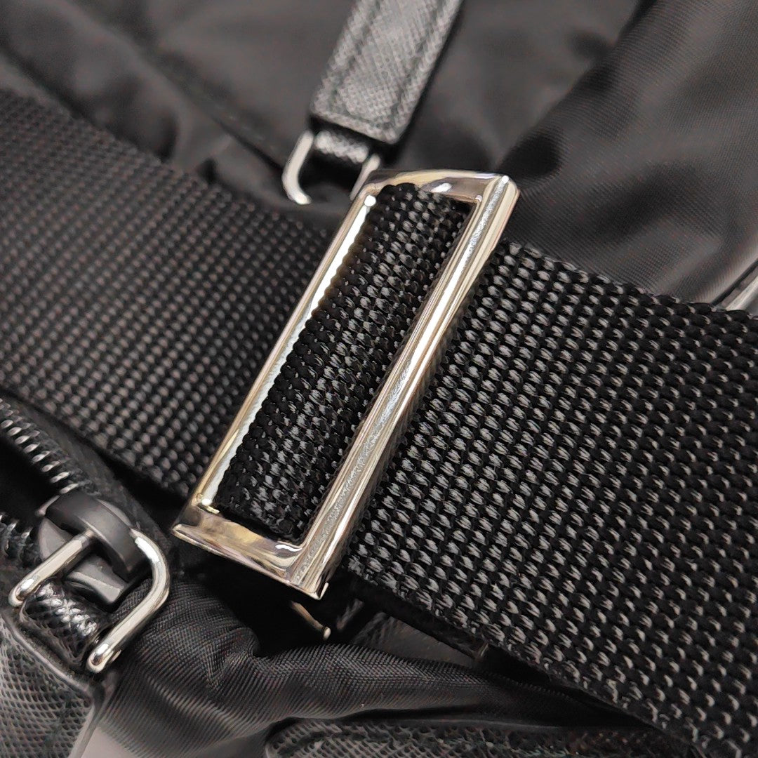 Nylon Shoulder Bag Black