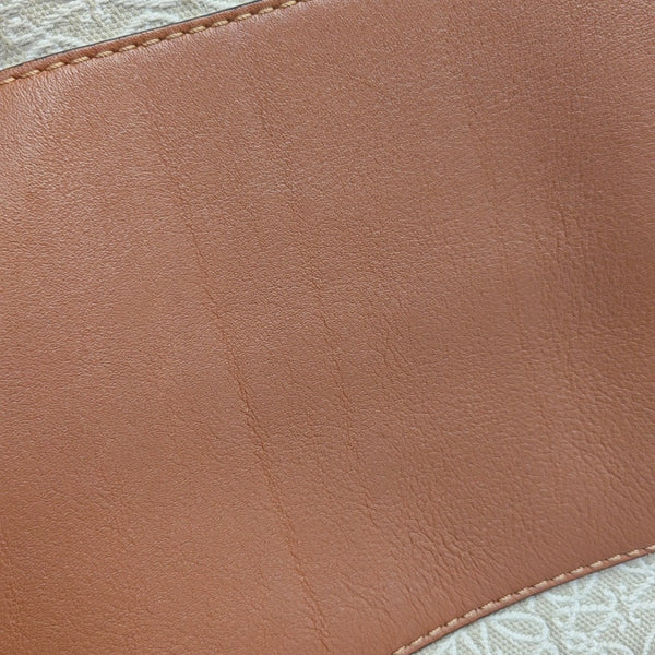 Cubi Monogram Canvas Beige