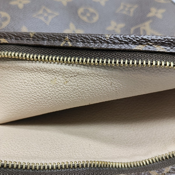 TOILET POCKET 26 Monogram Coated Canvas Brown