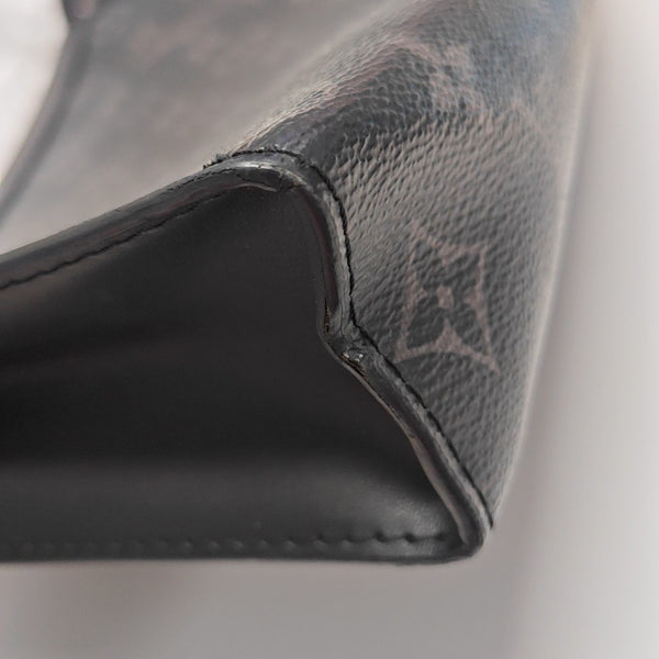 Pochette Voyag MM Monogram Coated Canvas Black