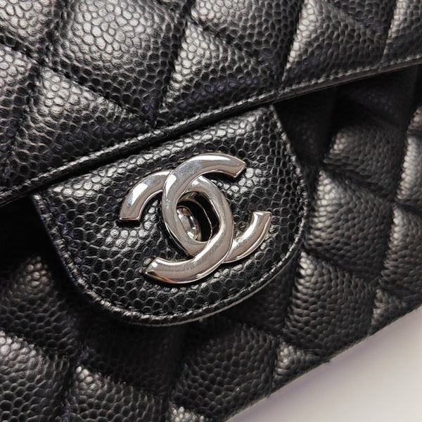 CLASSIC FLAP Small Quilted Grained Calfskin Black