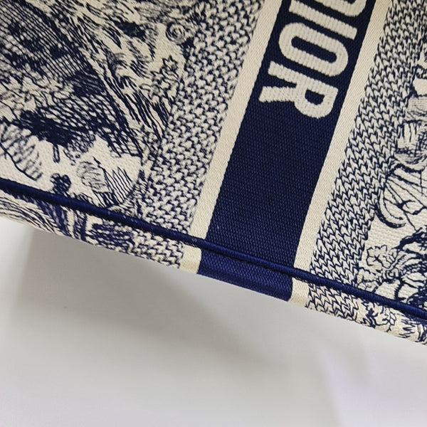Book Tote Medium Canvas Blue