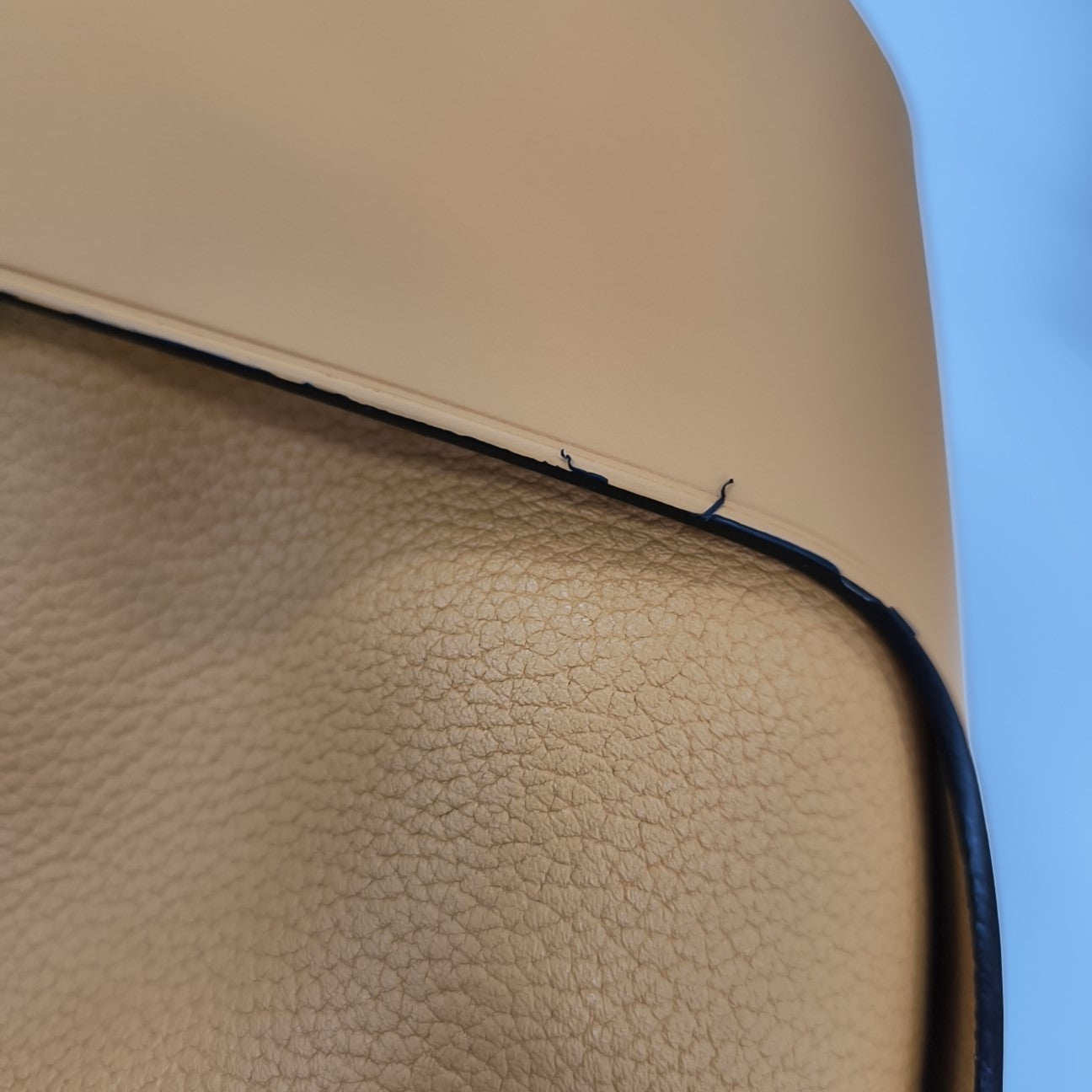 Balloon Small Calfskin Yellow