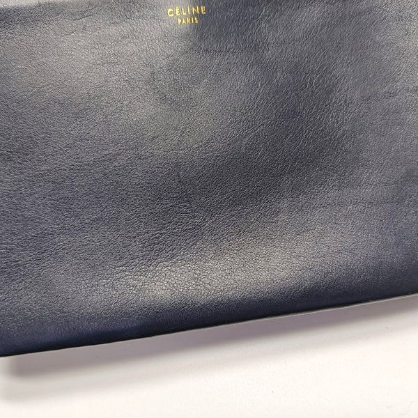 Authenticated pre-owned  TRIO Calfskin Black - Clutch at Looply