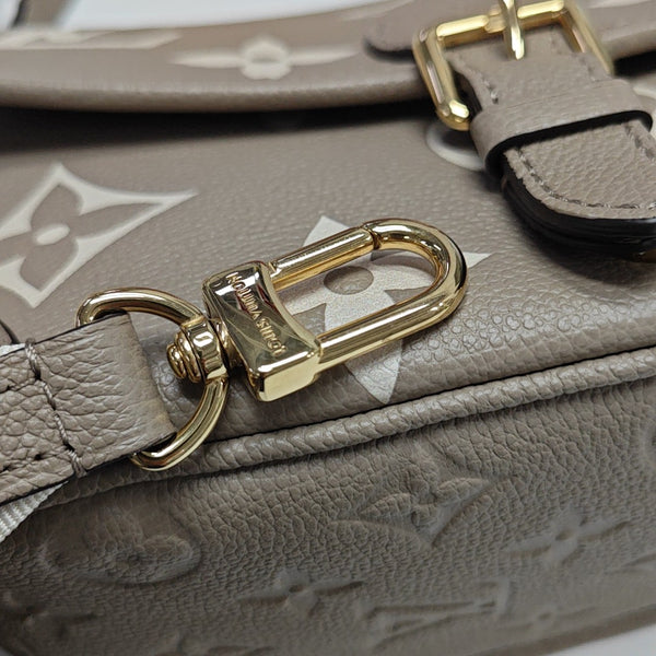 DIANE Monogram Calfskin Gray