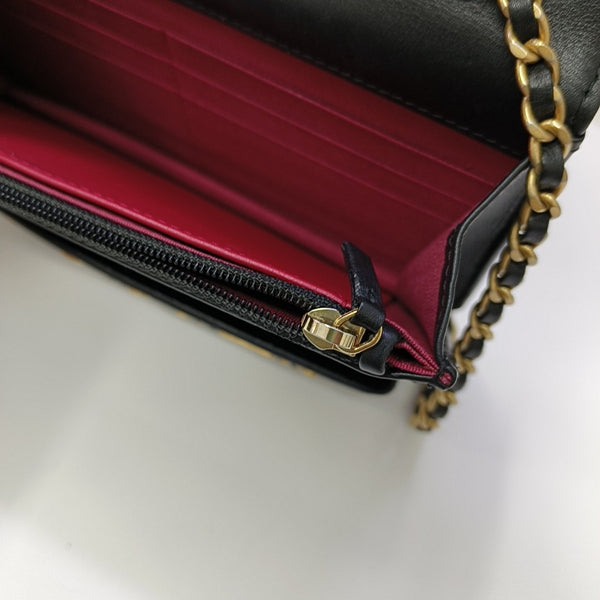 Quilted Calfskin Shoulder Bag Black