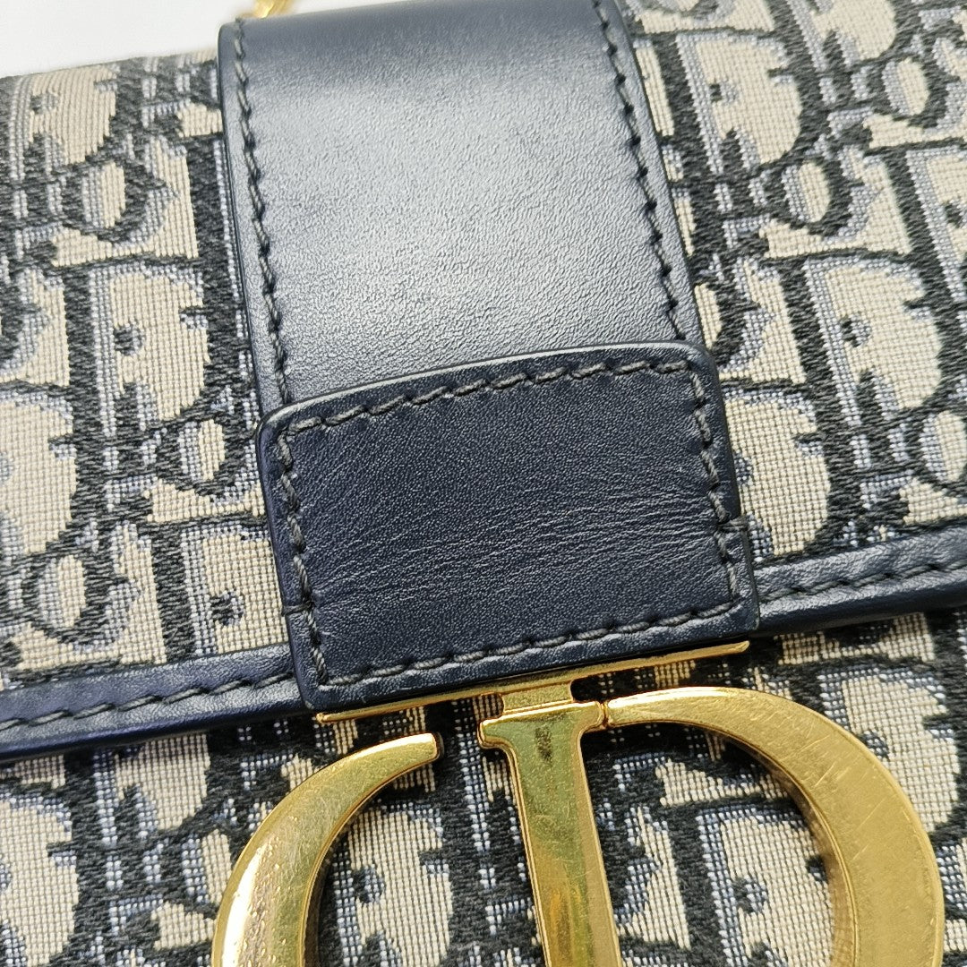 30 Montaigne Oblique Canvas Blue