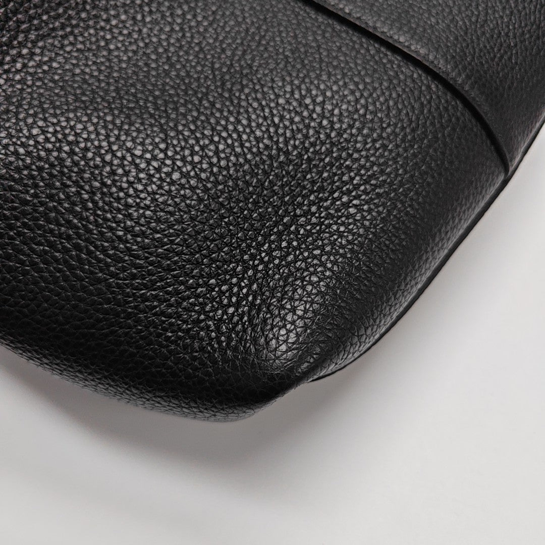 Calfskin Tote Bag Black