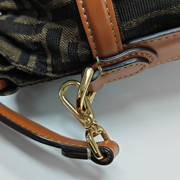 Step Out Canvas Brown
