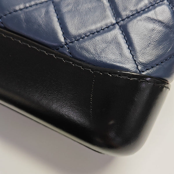 Authenticated pre-owned  GABRIELLE Quilted Calfskin Blue - Crossbody Bag at Looply