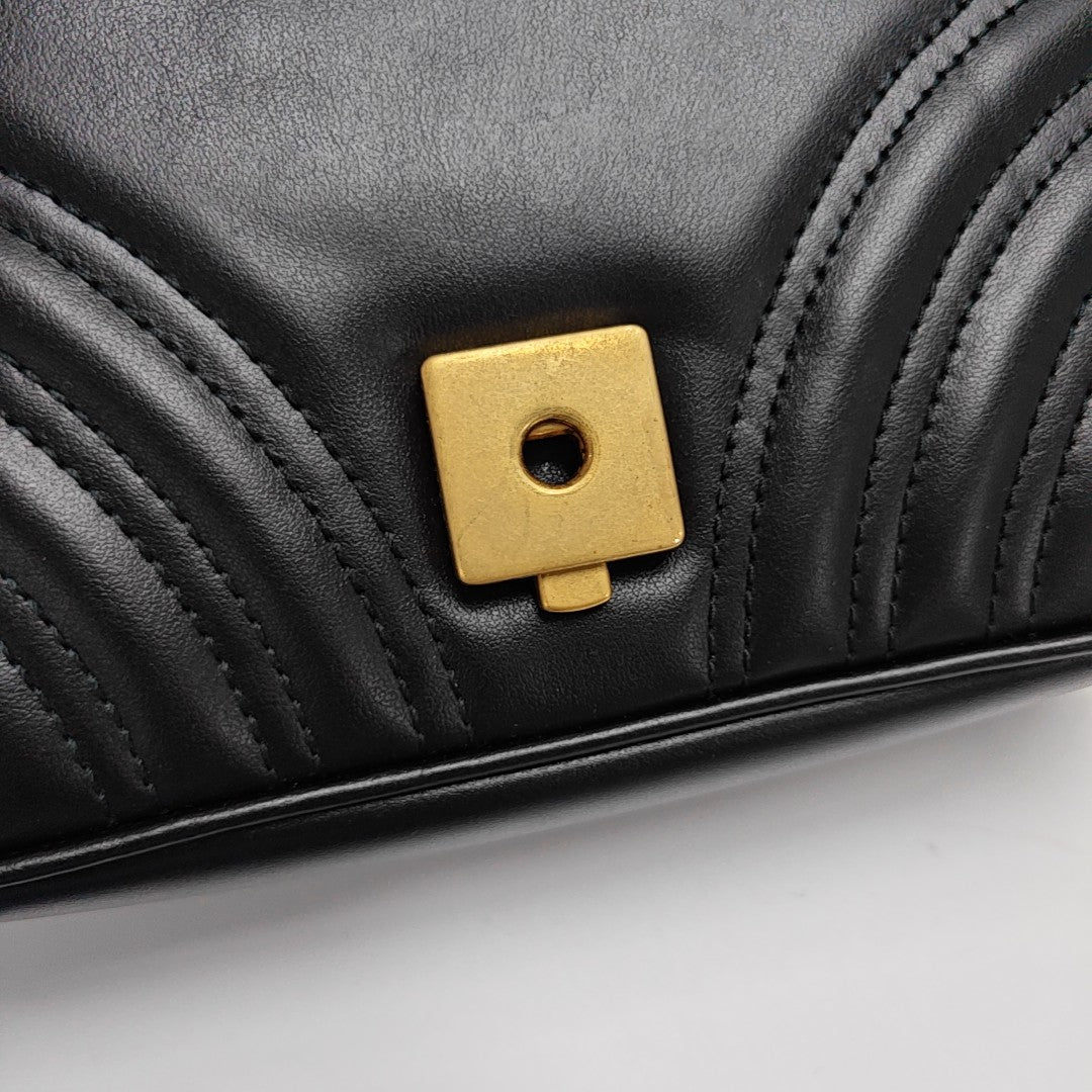 GG Marmont Small Quilted Calfskin Black