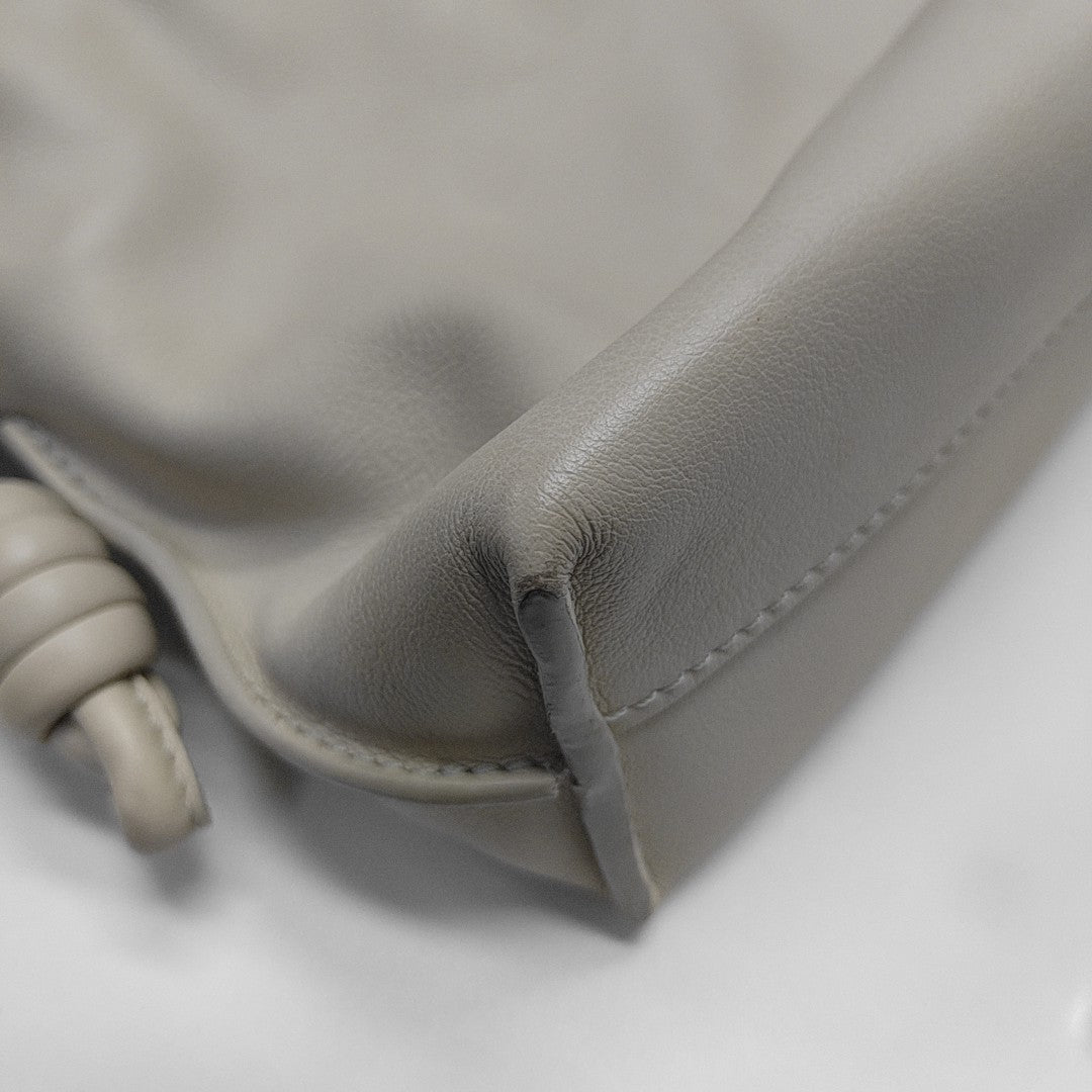 Flamenco Mini Calfskin White