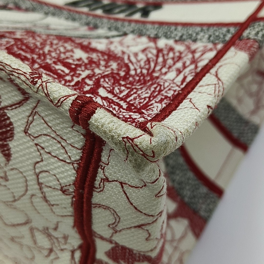 Book Tote Medium Fabric Red