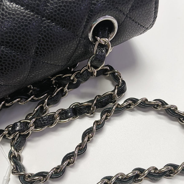 CLASSIC FLAP Small Quilted Grained Calfskin Black