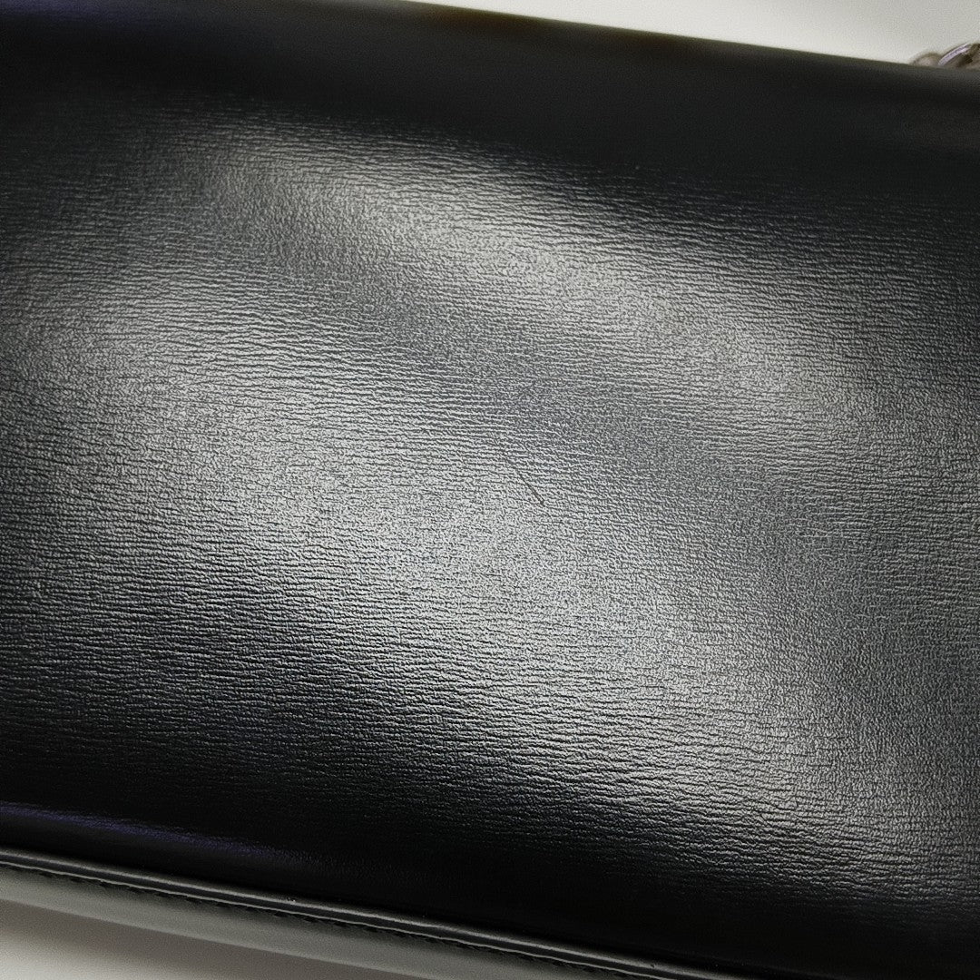 TRIOMPHE Small Calfskin Black