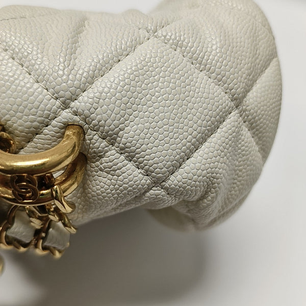 DRAWSTRING Quilted Grained Calfskin White