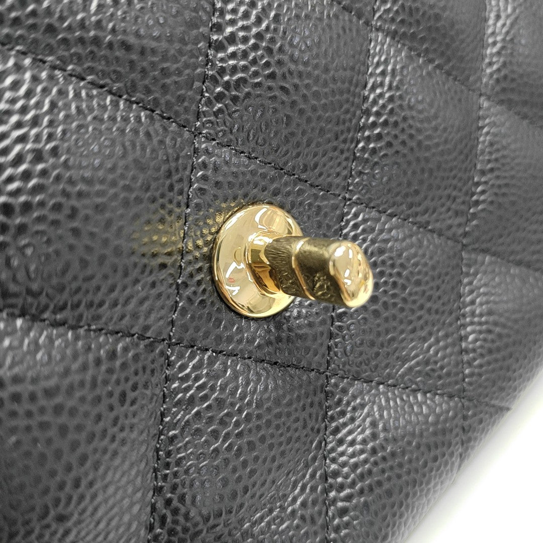 CLASSIC FLAP Jumbo Quilted Grained Calfskin Black