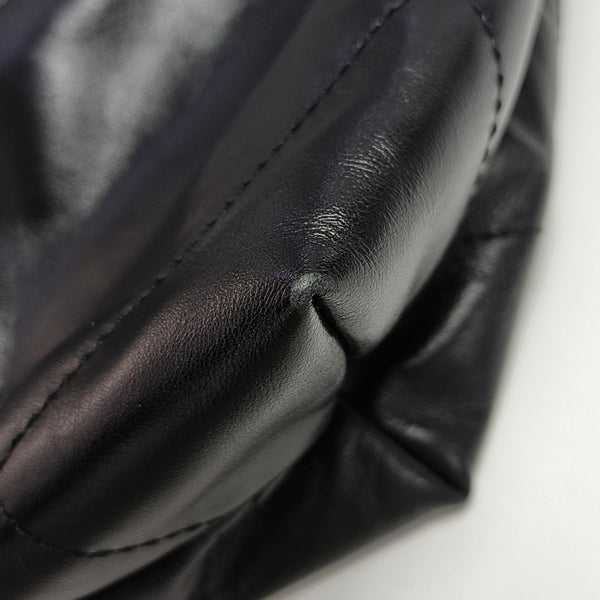 CHANEL 22 Small Quilted Calfskin Black