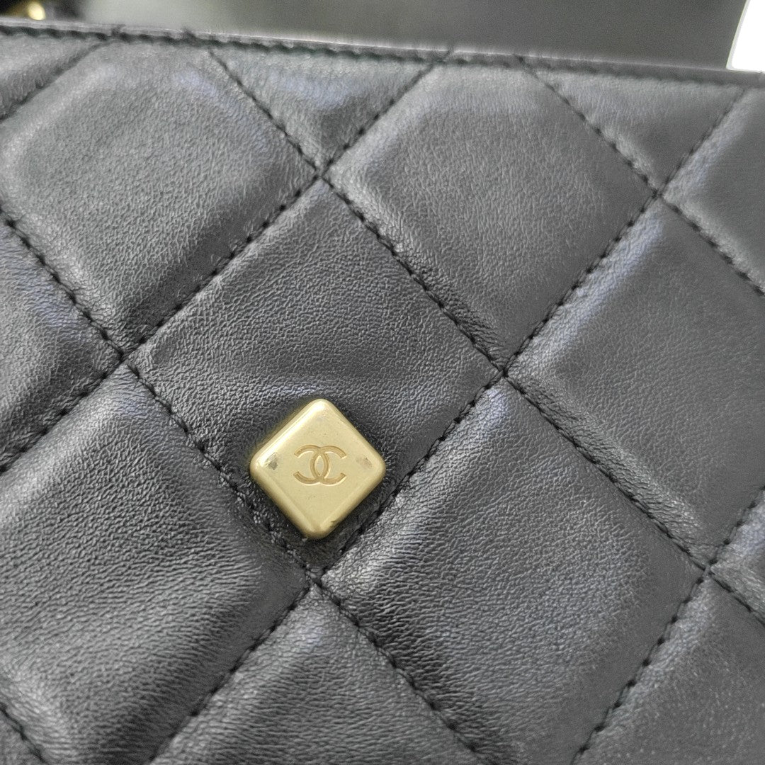 Quilted Lambskin Shoulder Bag Mini Black