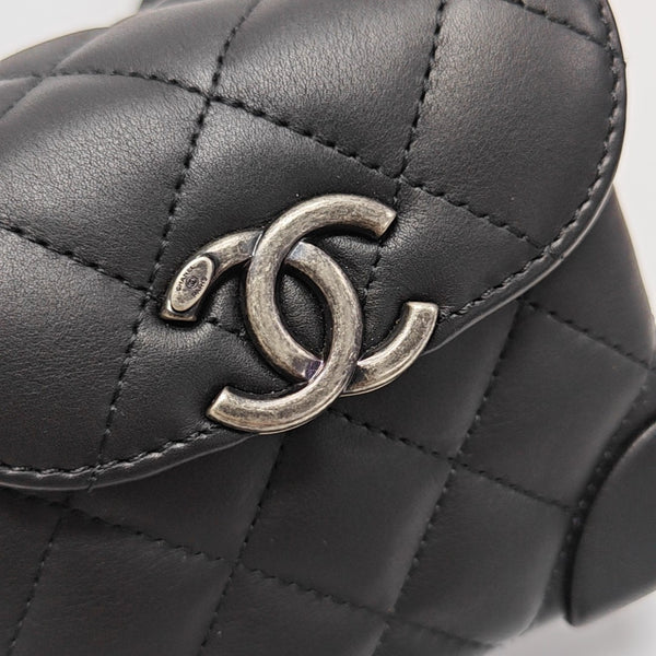 Quilted Calfskin Shoulder Bag Black