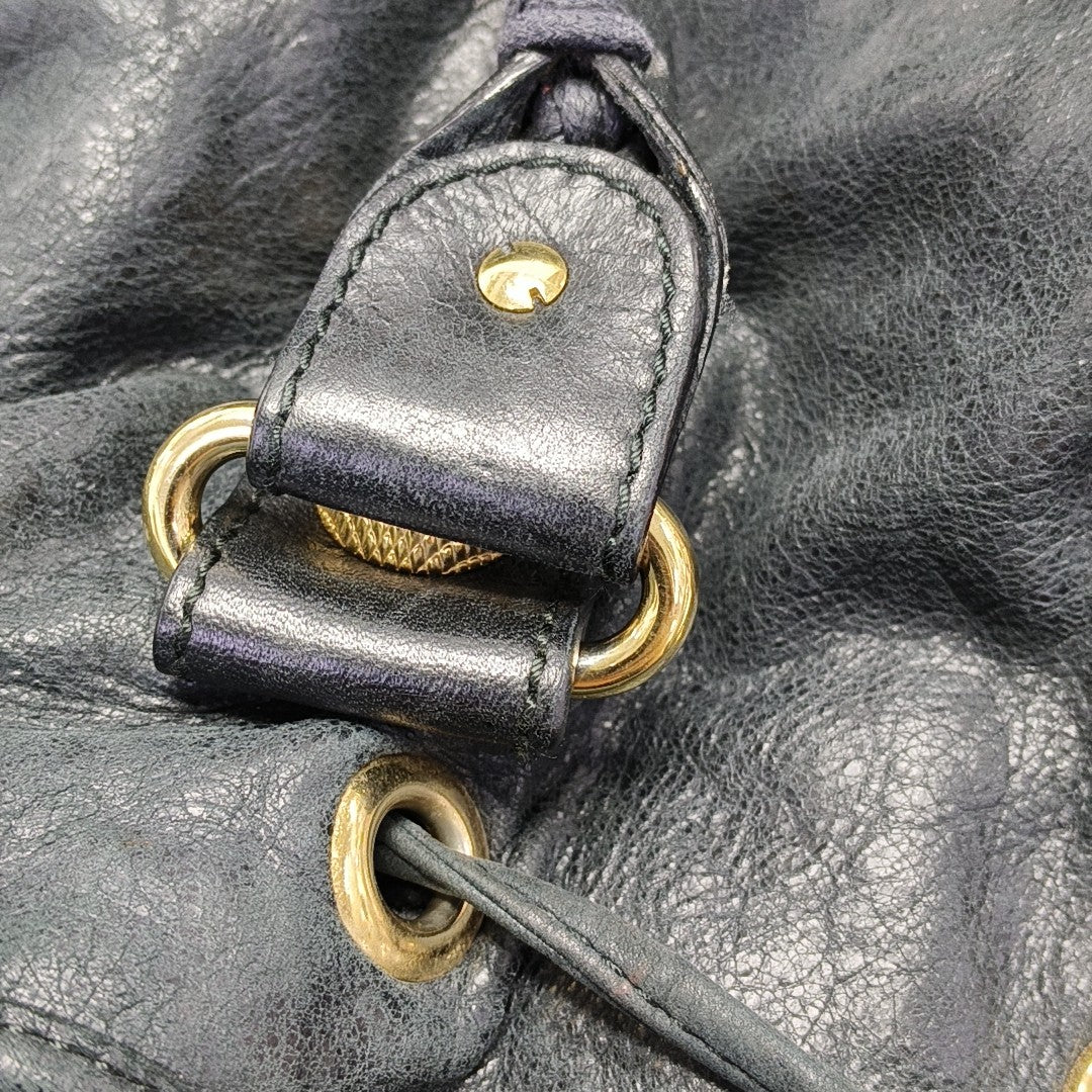 Pompon Bag Calfskin Black