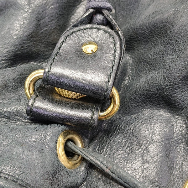 Pompon Bag Calfskin Black