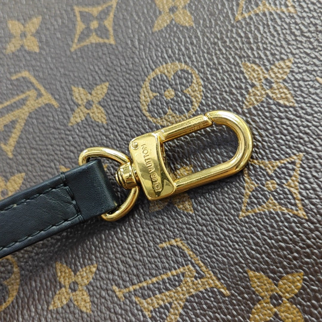 NÉONOÉ MM Monogram Coated Canvas Brown