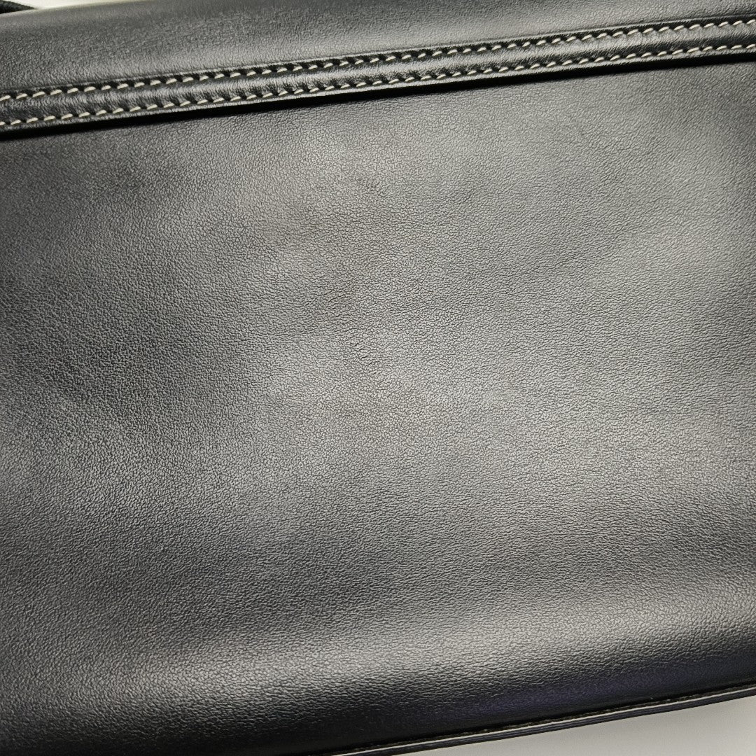 Note Calfskin Black
