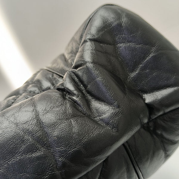 CHANEL 31 Large Quilted Vintage Calf Black