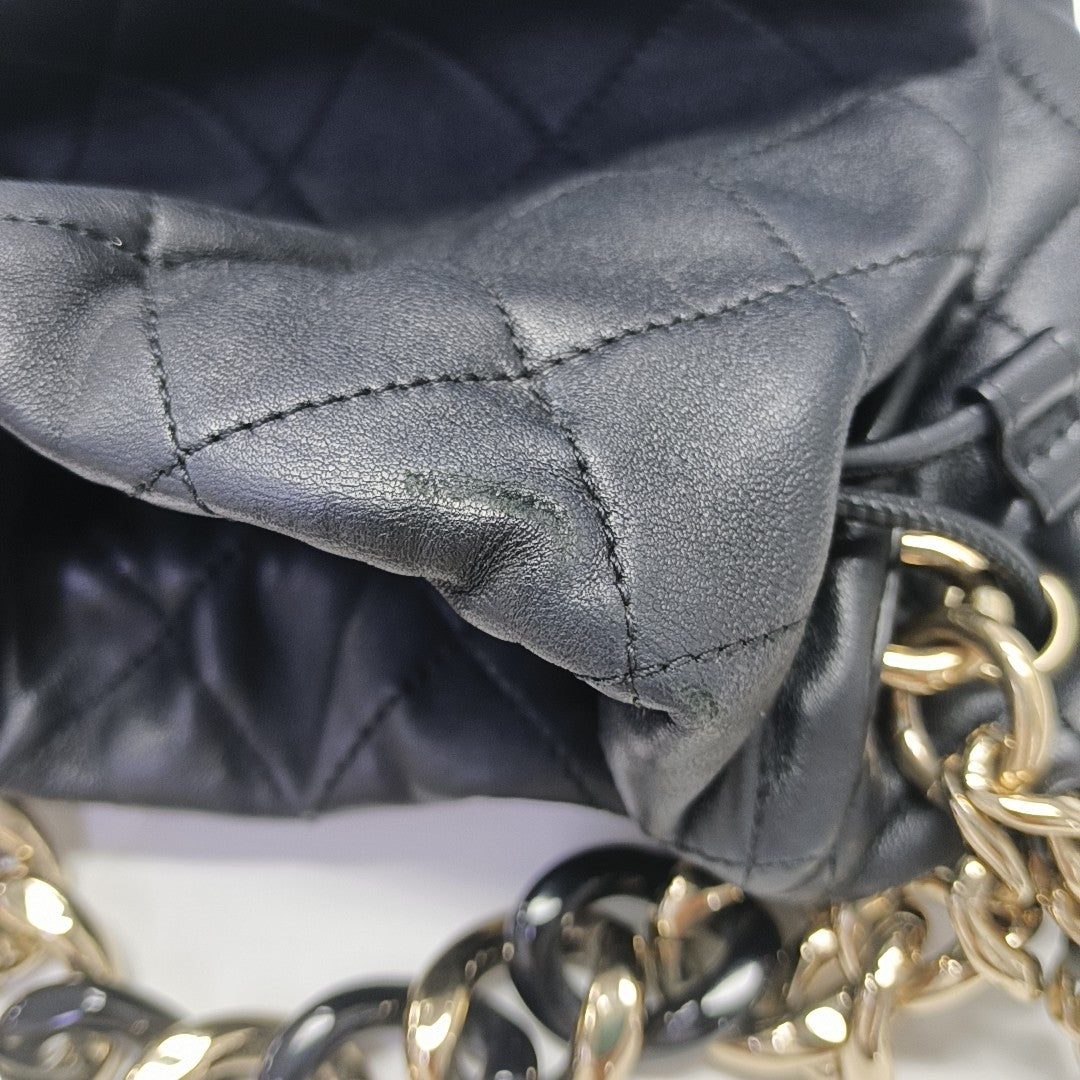 DRAWSTRING Quilted Lambskin Black