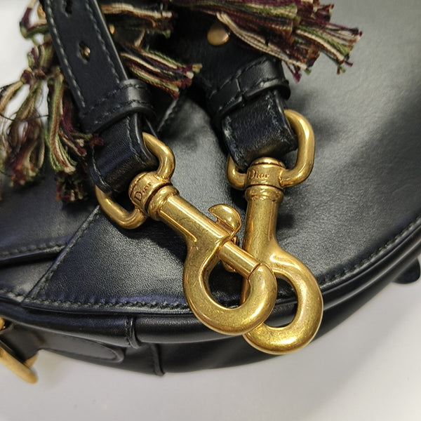 Saddle Small Calfskin Black