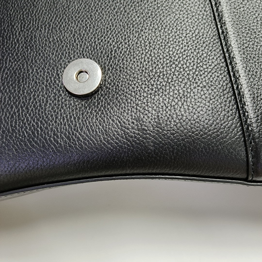 Hourglass Small Calfskin Black