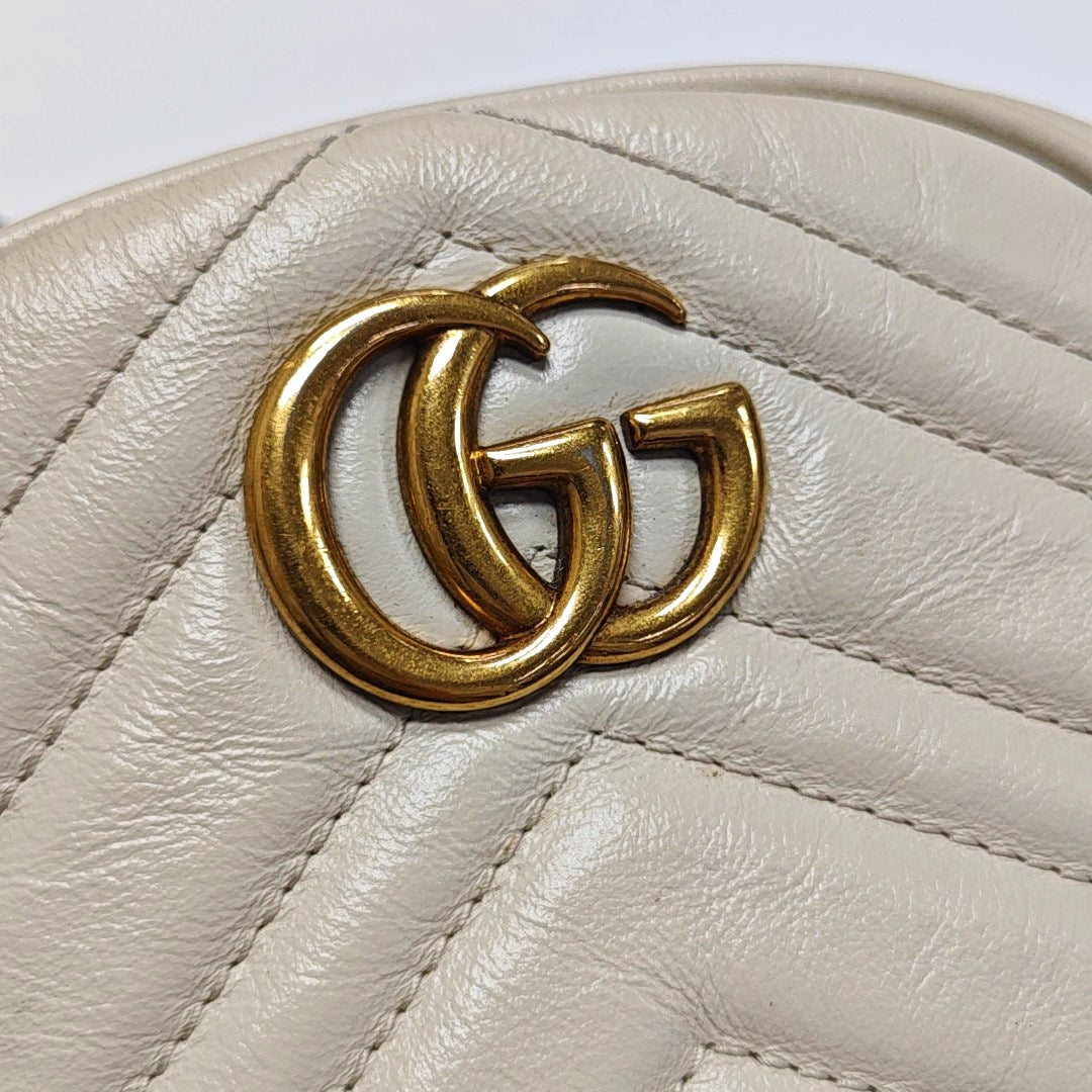 Authenticated pre-owned  GG Marmont Mini Quilted Calfskin White - Shoulder Bag at Looply