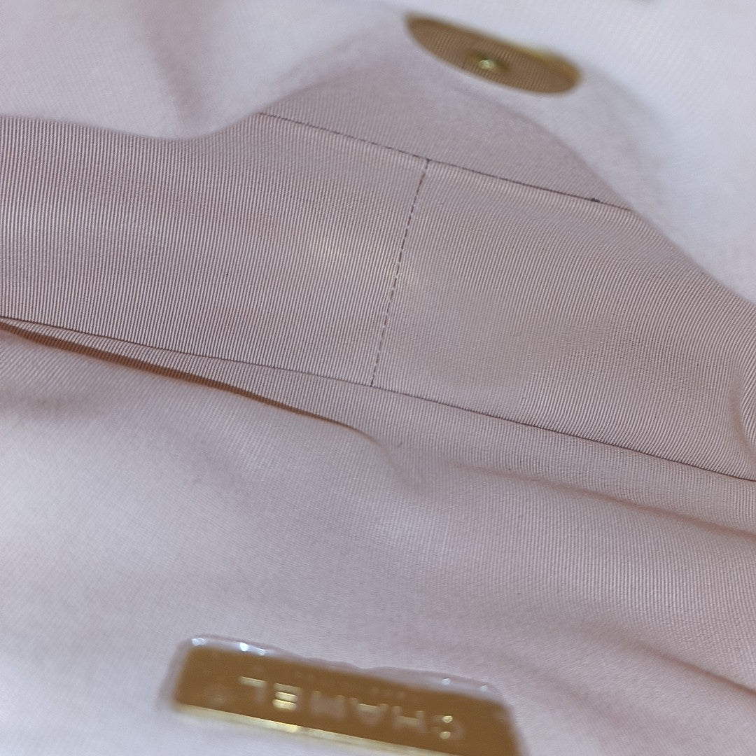 CHANEL 19 Small Quilted Lambskin Pink
