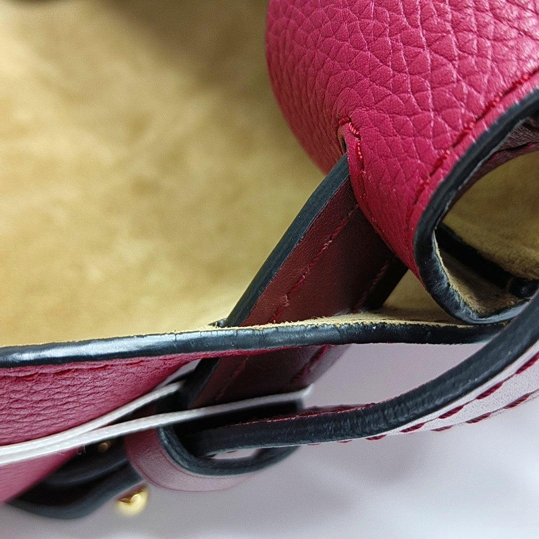 Gate Small Calfskin Red