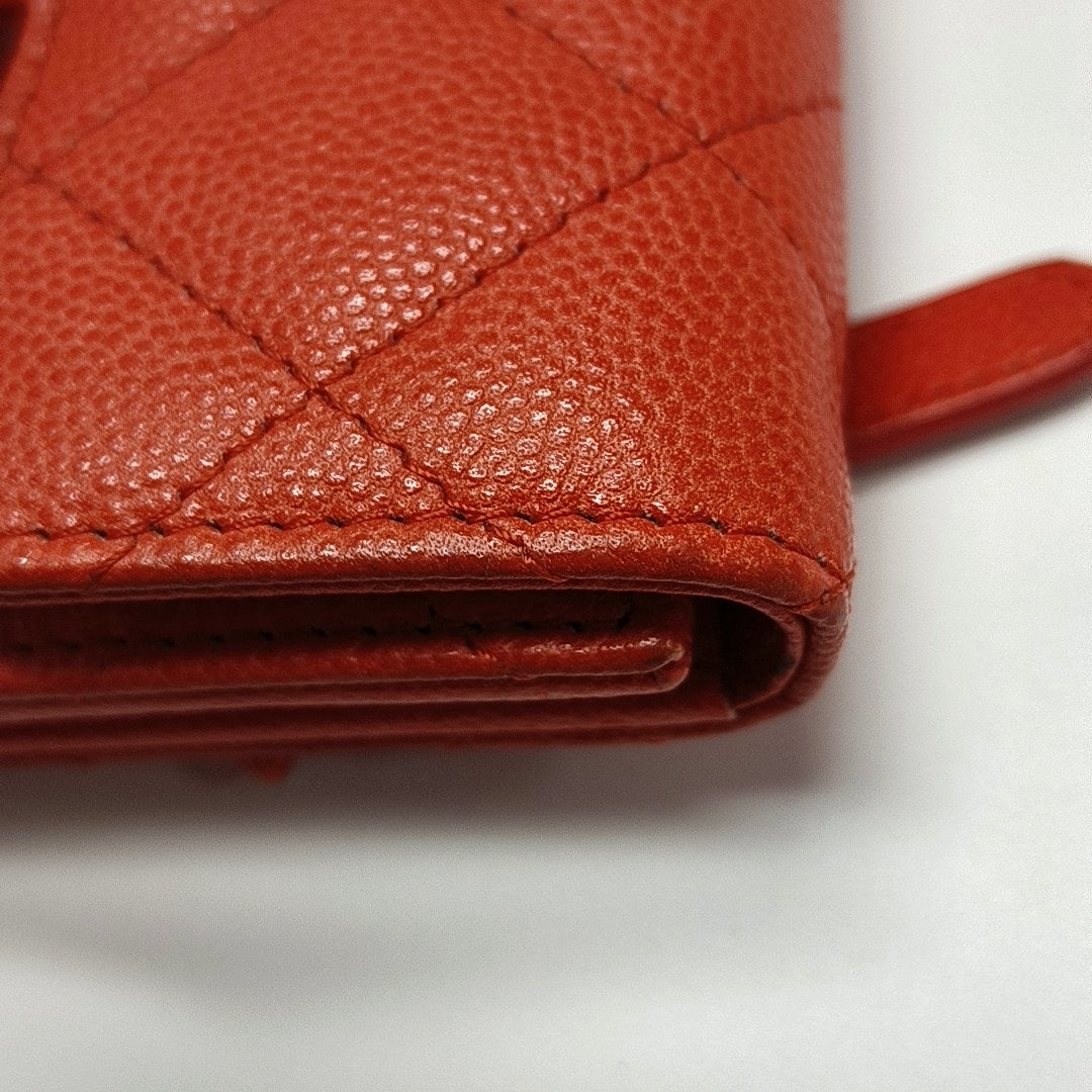 CLASSIC FLAP Quilted Grained Calfskin Red Wallet