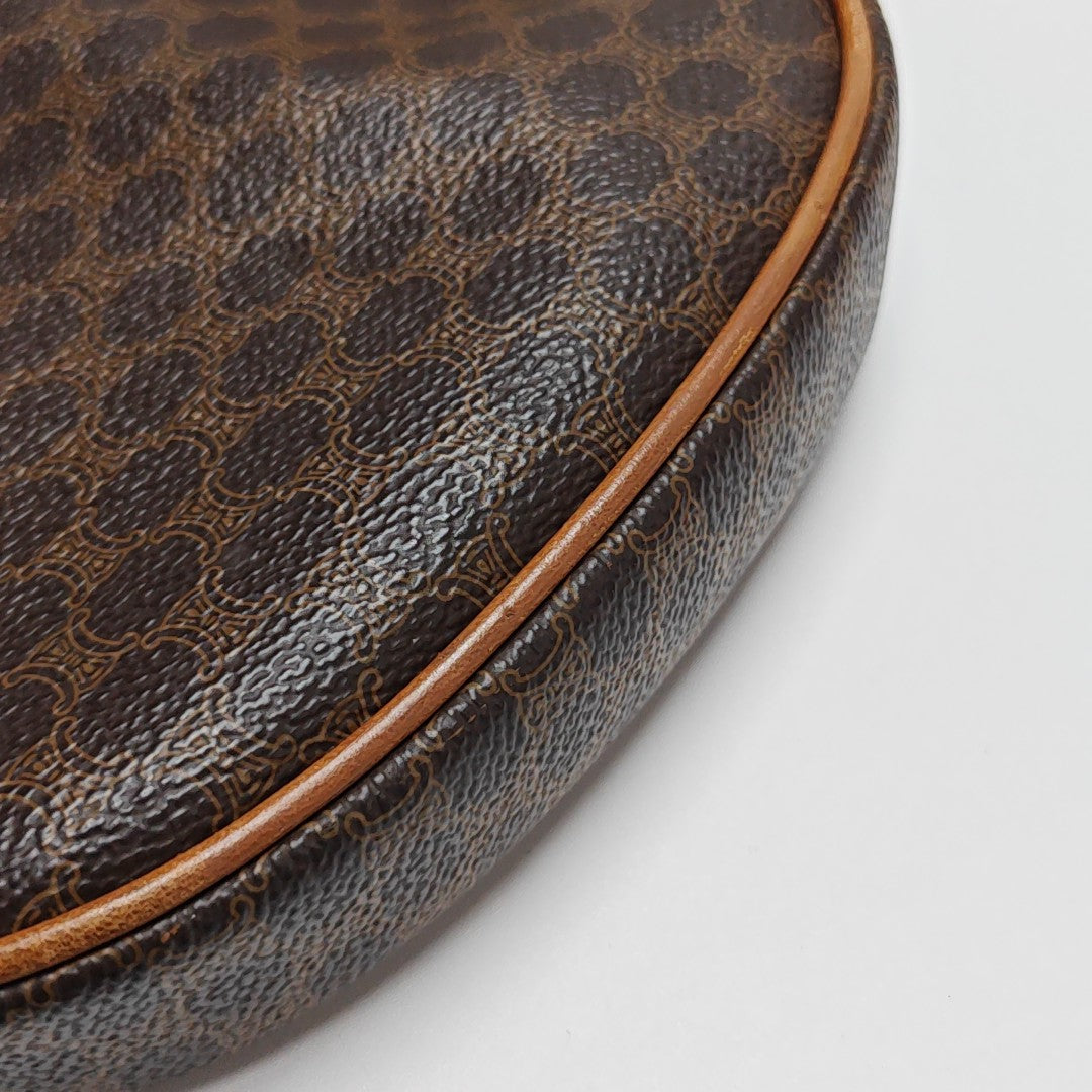 Coated Canvas Brown