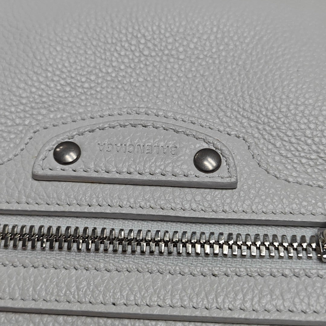 Classic City Lambskin White