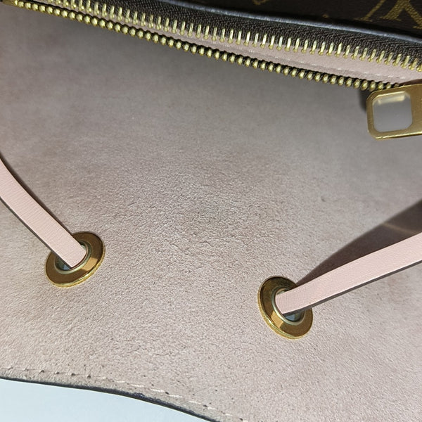 NÉONOÉ MM Monogram Coated Canvas Brown