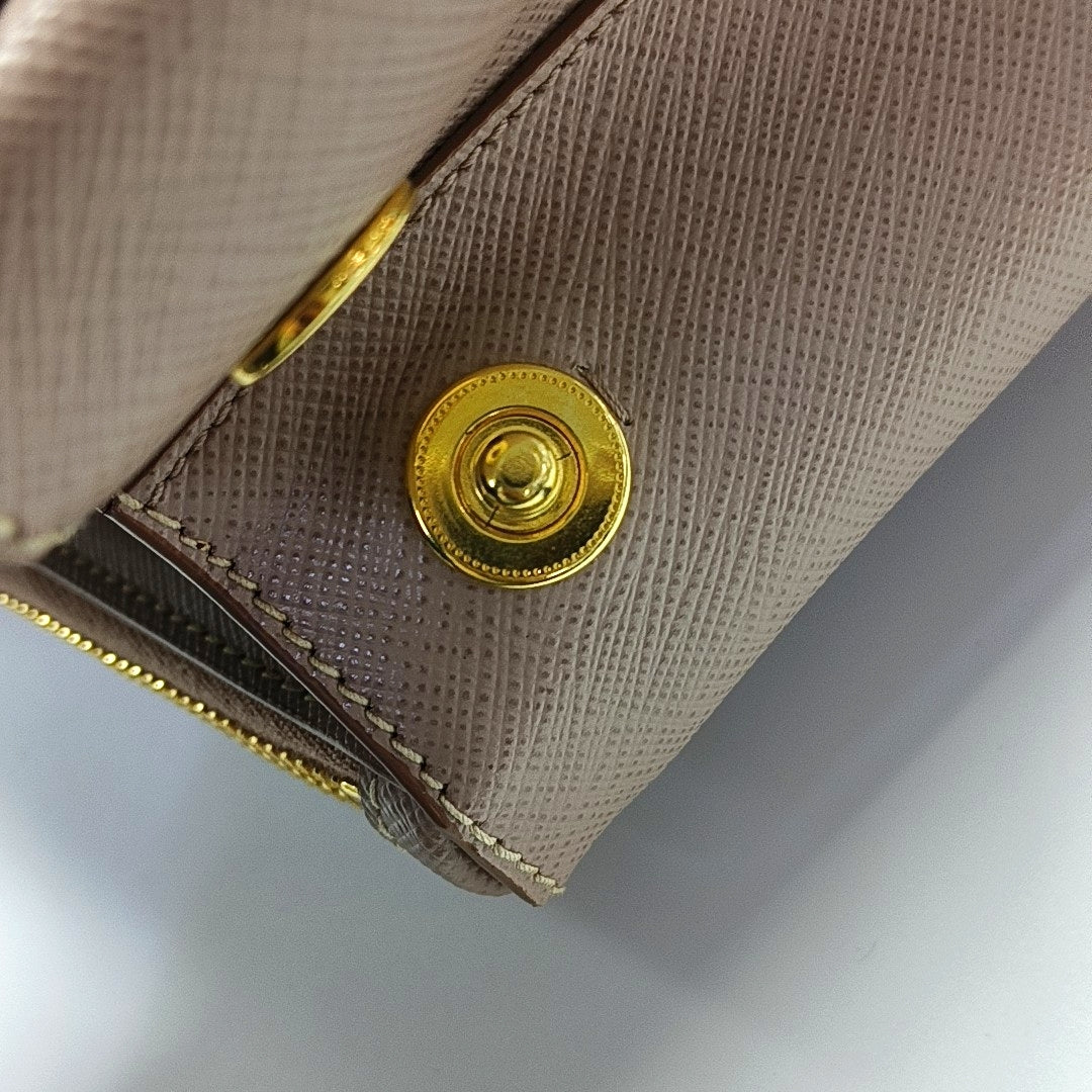 Galleria Medium Saffiano Calfskin Pink