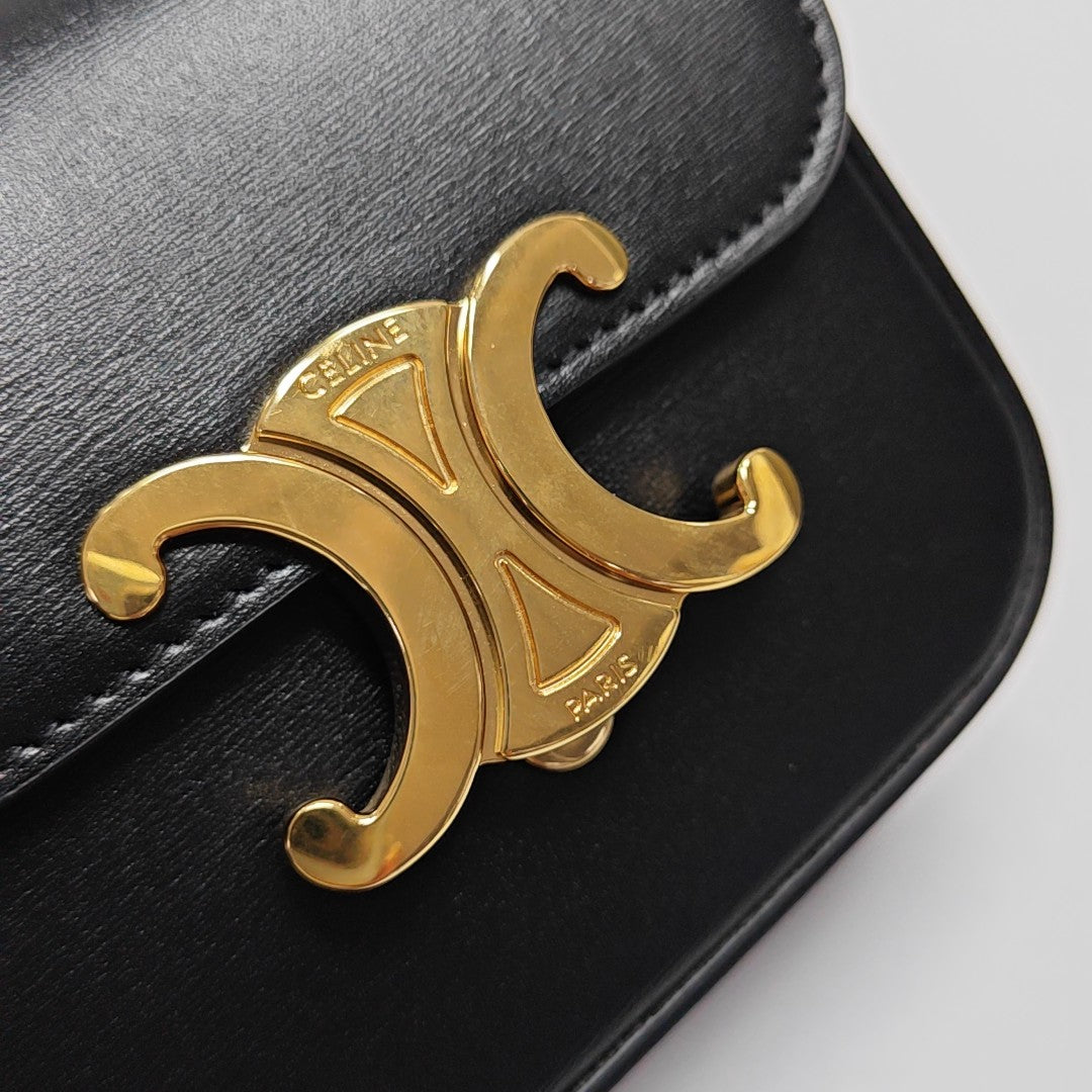 Authenticated pre-owned  TRIOMPHE Mini Calfskin Black - Belt Bag at Looply
